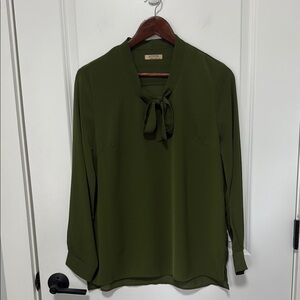 ACEVOG Women’s Long Sleeve Army Green Blouse with Bow size Medium